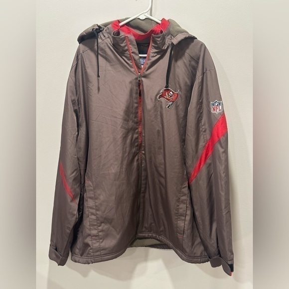 Reebok NFL Onfield Men’s Tampa Bay Buccaneers Jacket Size Xl - Picture 1 of 6